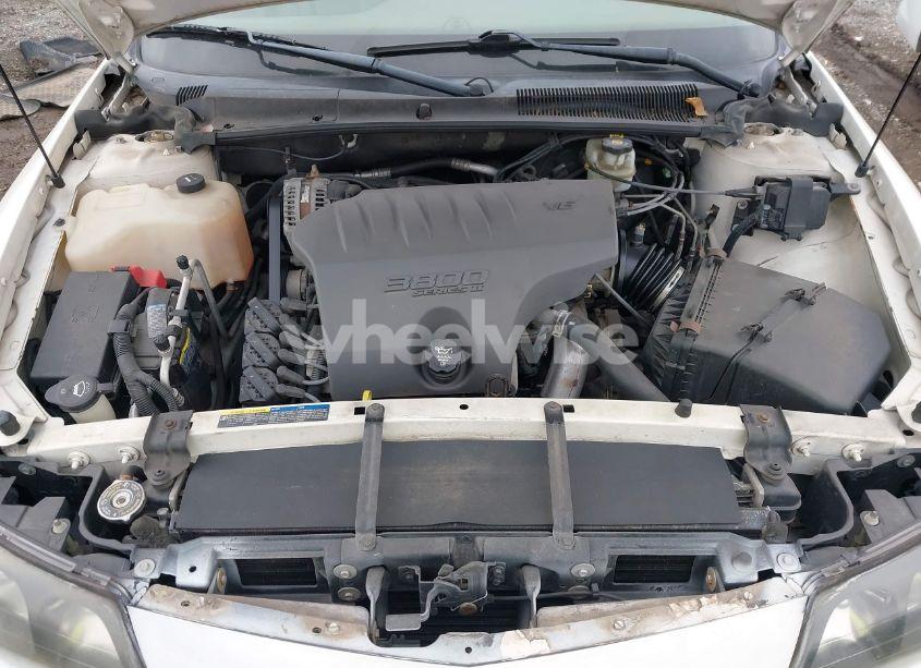 Photo 10 of 2004 Pontiac Bonneville SLE (VIN 1G2HY52K54U215710)