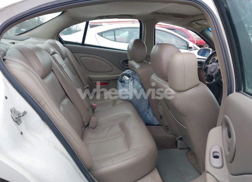 Photo 8 of 2004 Pontiac Bonneville SLE (VIN 1G2HY52K54U215710)