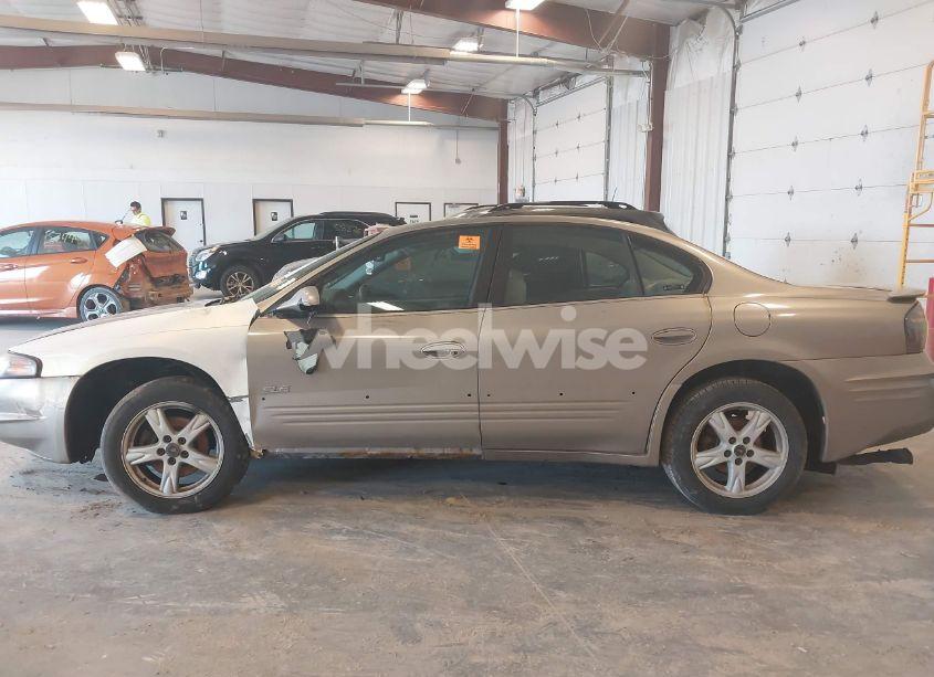 Photo 14 of 2002 Pontiac Bonneville SLE (VIN 1G2HY54K024229962)