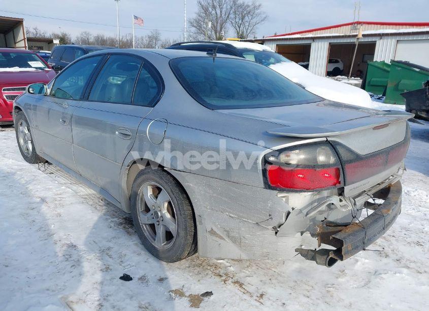 Photo 3 of 2005 Pontiac Bonneville SLE (VIN 1G2HY54K25U235010)