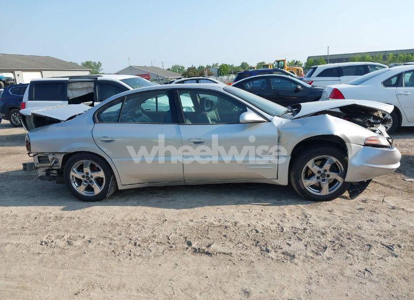 Photo 14 of 2002 Pontiac Bonneville SLE (VIN 1G2HY54K924228163)