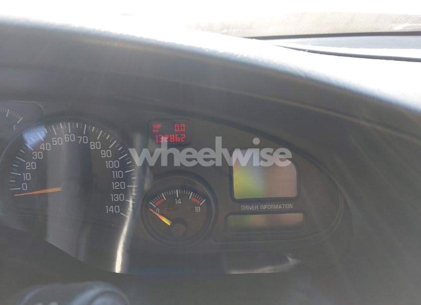 Photo 16 of 2002 Pontiac Bonneville SLE (VIN 1G2HY54K924228163)