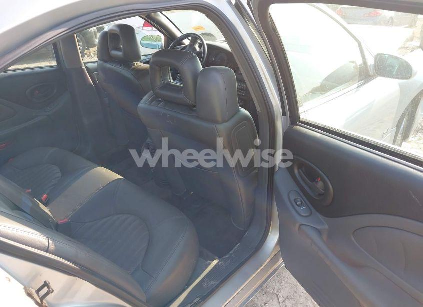 Photo 8 of 2002 Pontiac Bonneville SLE (VIN 1G2HY54K924228163)