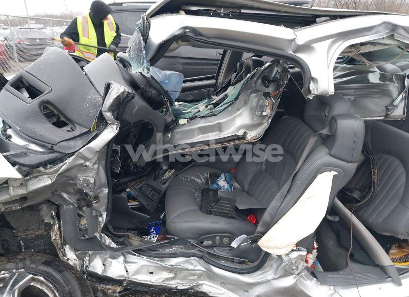 Photo 5 of 2002 Pontiac Bonneville SSEI (VIN 1G2HZ541724230434)