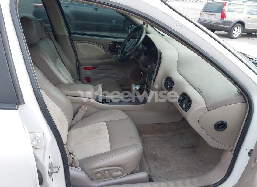 Photo 5 of 2005 Pontiac Bonneville GXP (VIN 1G2HZ54YX5U182591)