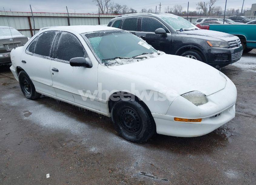 1996 Pontiac Sunfire SE (VIN 1G2JB5247T7565776) main photo