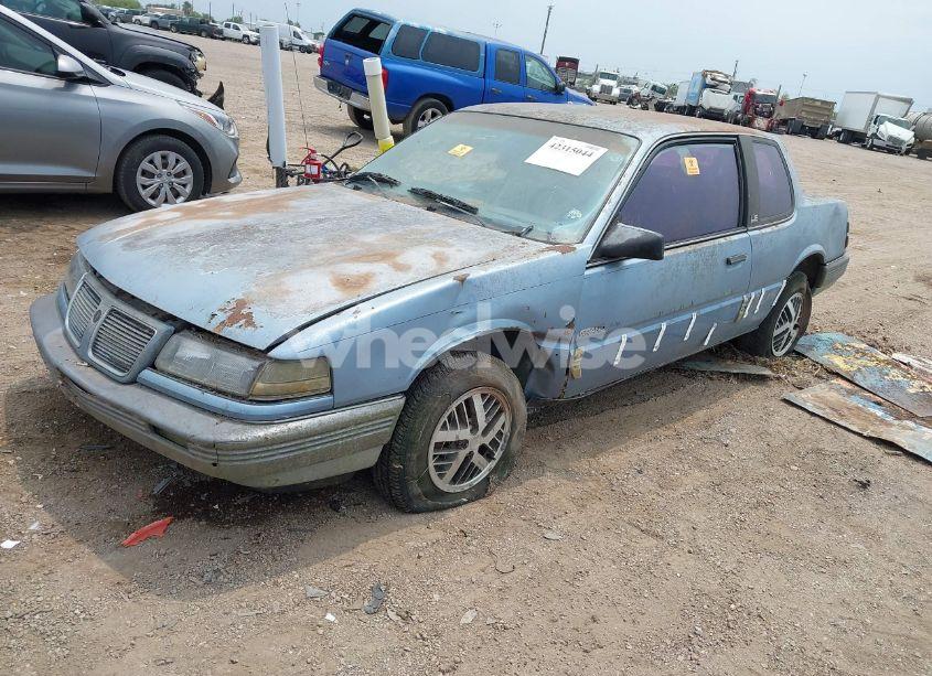 Photo 2 of 1989 Pontiac Grand AM LE (VIN 1G2NE14U8KC623740)