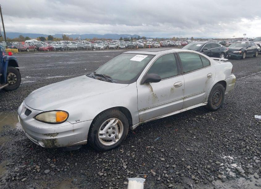 Photo 2 of 2005 Pontiac Grand AM SE (VIN 1G2NE52E45M179418)