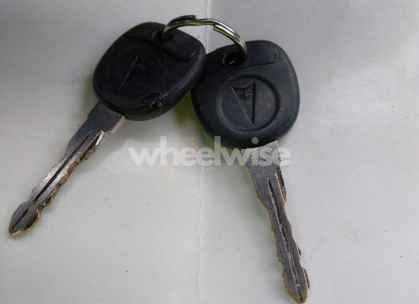 Photo 11 of 2005 Pontiac Grand AM SE (VIN 1G2NE52EX5M221381)