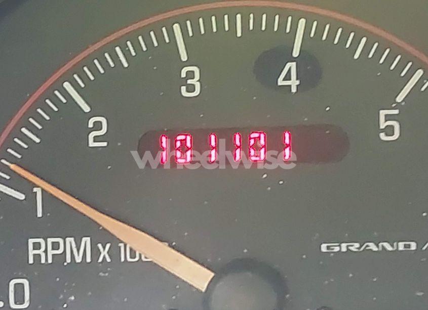 Photo 13 of 2005 Pontiac Grand AM SE (VIN 1G2NE52EX5M221381)