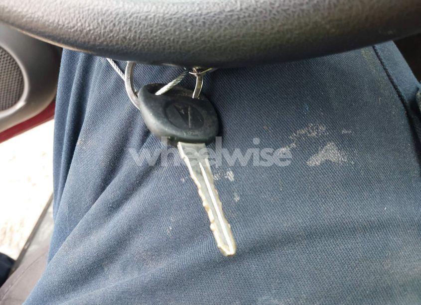 Photo 11 of 2004 Pontiac Grand AM SE (VIN 1G2NE52F14M652117)