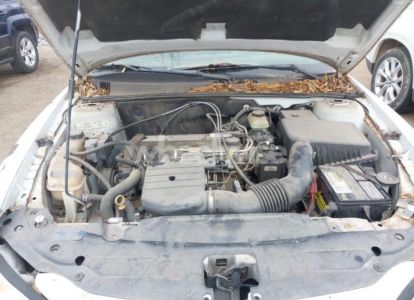 Photo 10 of 2004 Pontiac Grand AM SE (VIN 1G2NE52F24C182055)