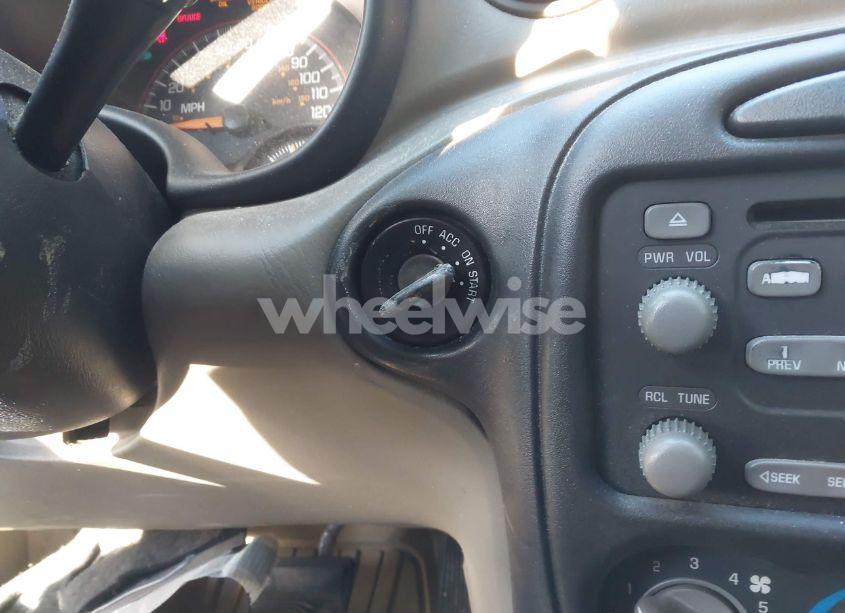 Photo 11 of 2004 Pontiac Grand AM SE (VIN 1G2NE52F24C231559)