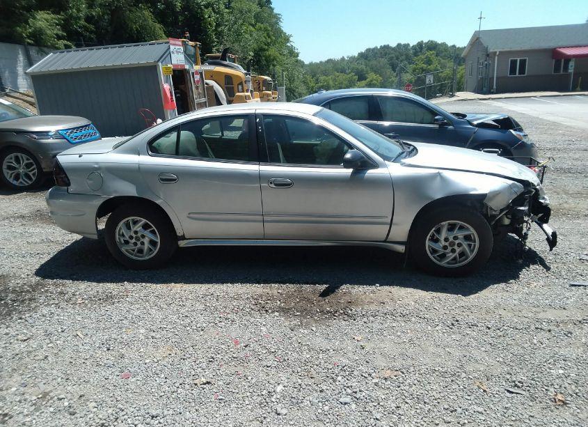 Photo 12 of 2004 Pontiac Grand AM SE (VIN 1G2NE52F44C201706)