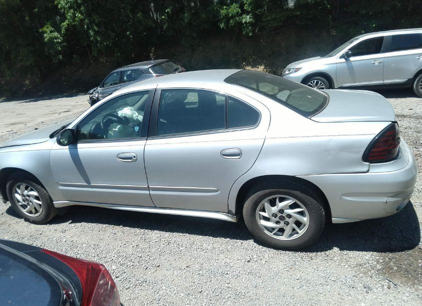 Photo 13 of 2004 Pontiac Grand AM SE (VIN 1G2NE52F44C201706)