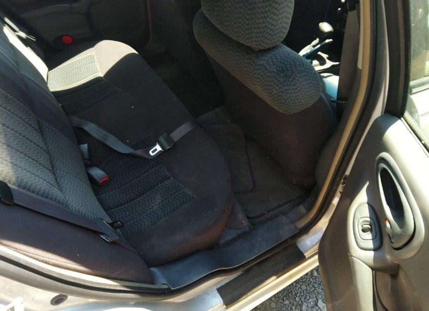 Photo 8 of 2004 Pontiac Grand AM SE (VIN 1G2NE52F44C201706)