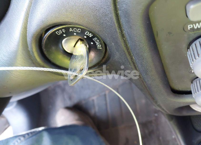 Photo 11 of 2003 Pontiac Grand AM SE (VIN 1G2NE52F63C288524)