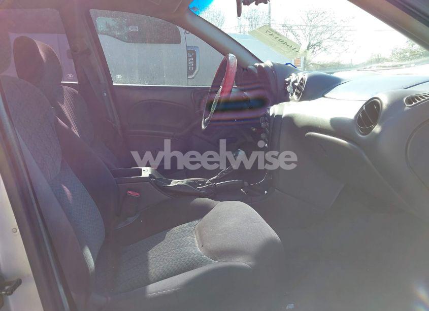 Photo 5 of 2003 Pontiac Grand AM SE (VIN 1G2NE52F63C288524)