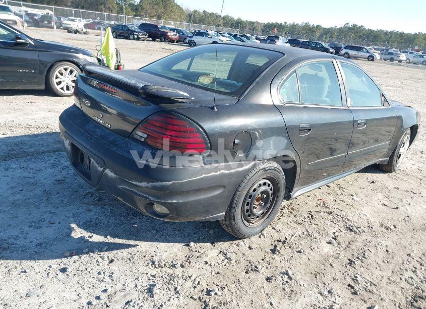 Photo 4 of 2004 Pontiac Grand AM SE (VIN 1G2NE52F74C226518)
