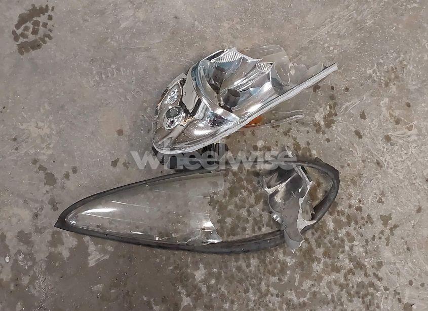 Photo 12 of 2002 Pontiac Grand AM SE (VIN 1G2NE52F92C291335)