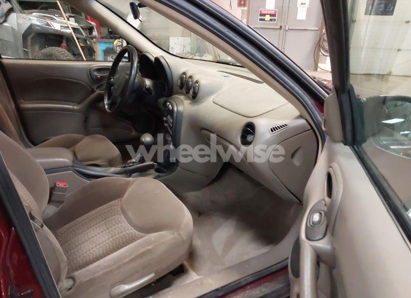 Photo 5 of 2002 Pontiac Grand AM SE (VIN 1G2NE52F92C291335)