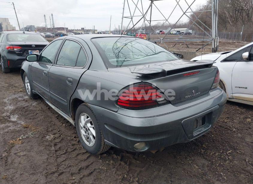 Photo 3 of 2004 Pontiac Grand AM SE (VIN 1G2NE52FX4M674634)