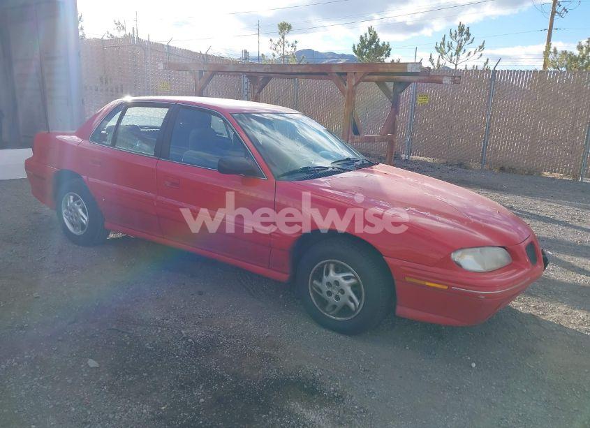1996 Pontiac Grand AM SE (VIN 1G2NE52T7TC851196) main photo