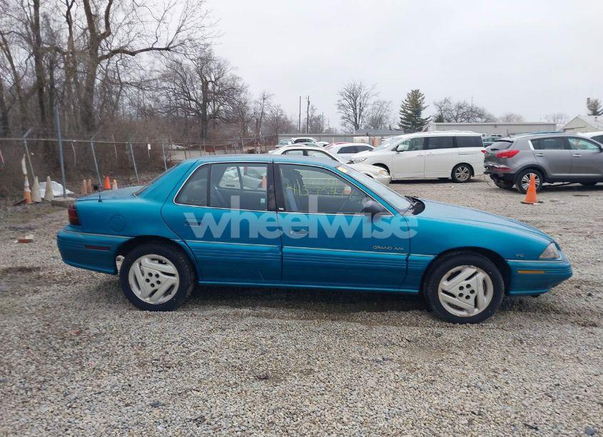 Photo 13 of 1995 Pontiac Grand AM SE (VIN 1G2NE55M9SM597780)