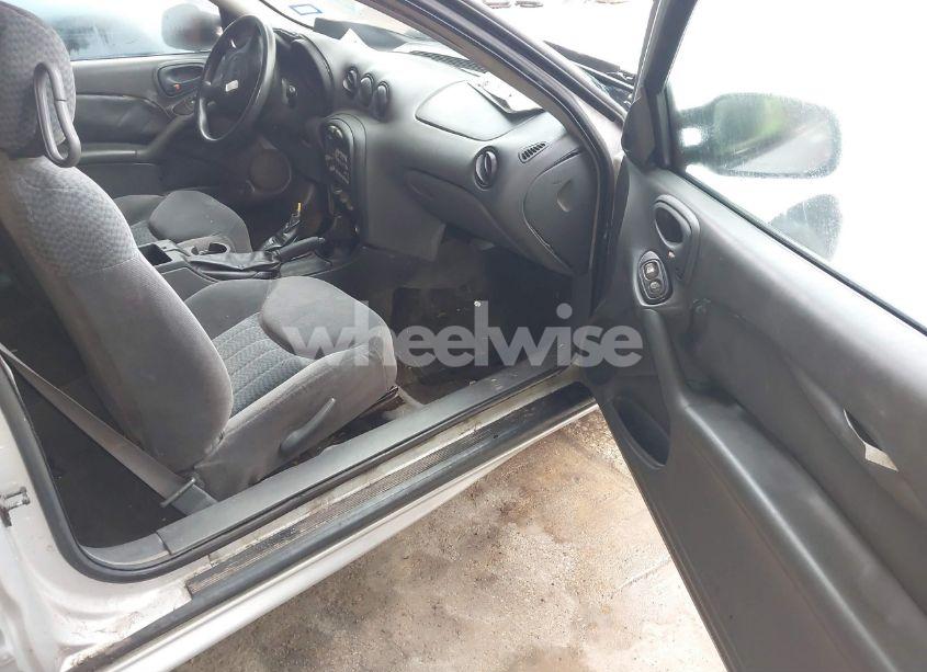 Photo 5 of 2001 Pontiac Grand AM SE1 (VIN 1G2NF12E11M647508)