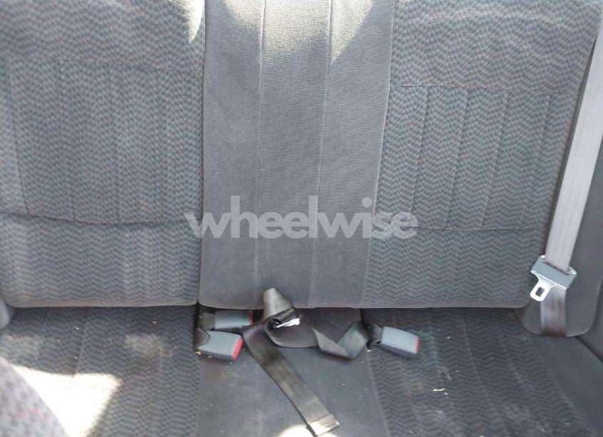 Photo 8 of 2002 Pontiac Grand AM SE1 (VIN 1G2NF12F12C128989)