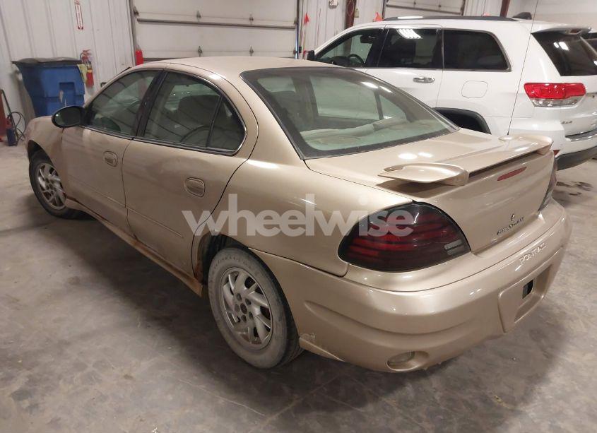 Photo 3 of 2004 Pontiac Grand AM SE1 (VIN 1G2NF52E04M704082)