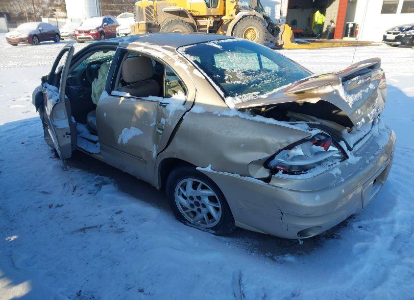 Photo 3 of 2004 Pontiac Grand AM SE1 (VIN 1G2NF52E24C244462)