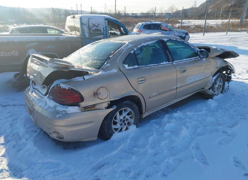 Photo 4 of 2004 Pontiac Grand AM SE1 (VIN 1G2NF52E24C244462)