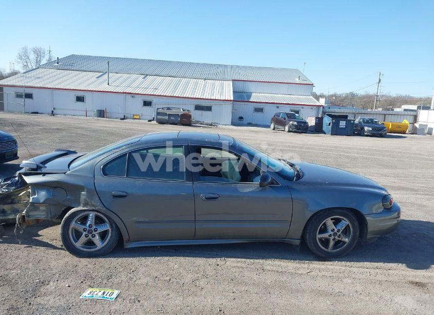 Photo 13 of 2004 Pontiac Grand AM SE1 (VIN 1G2NF52E44M550122)