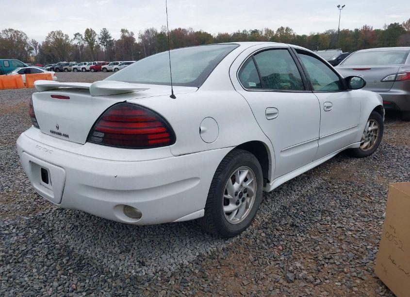 Photo 4 of 2004 Pontiac Grand AM SE1 (VIN 1G2NF52E64C240401)