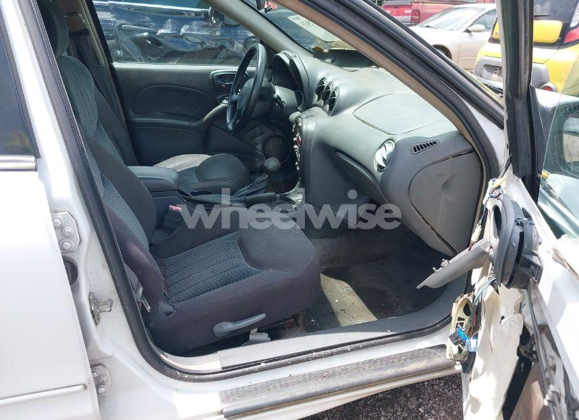 Photo 5 of 2004 Pontiac Grand AM SE1 (VIN 1G2NF52E94M704128)