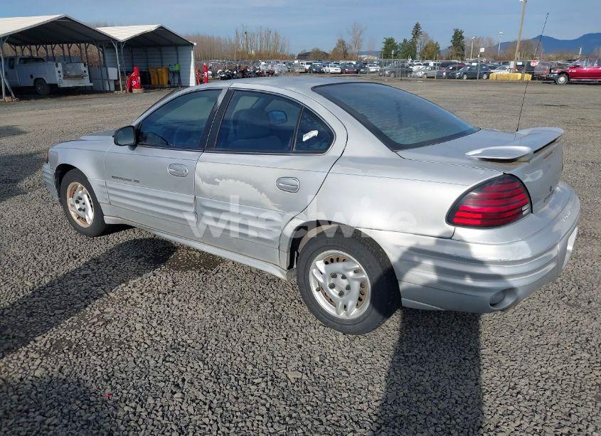 Photo 3 of 2001 Pontiac Grand AM SE1 (VIN 1G2NF52TX1M560650)