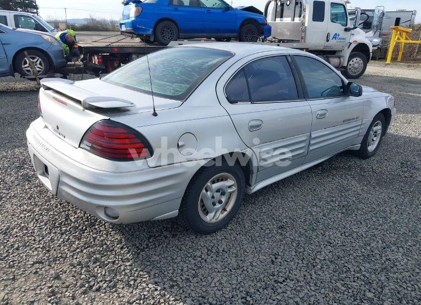 Photo 4 of 2001 Pontiac Grand AM SE1 (VIN 1G2NF52TX1M560650)