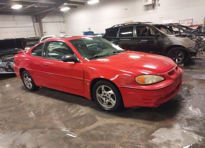 2005 Pontiac Grand AM GT1 (VIN 1G2NV12E95M164440) main photo