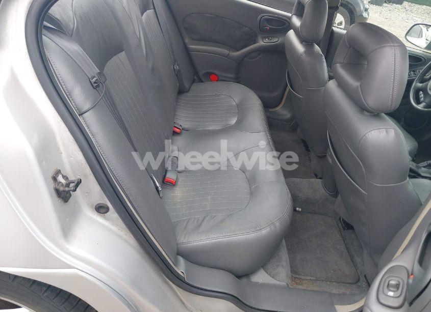 Photo 8 of 2001 Pontiac Grand AM GT1 (VIN 1G2NV52E11C280089)