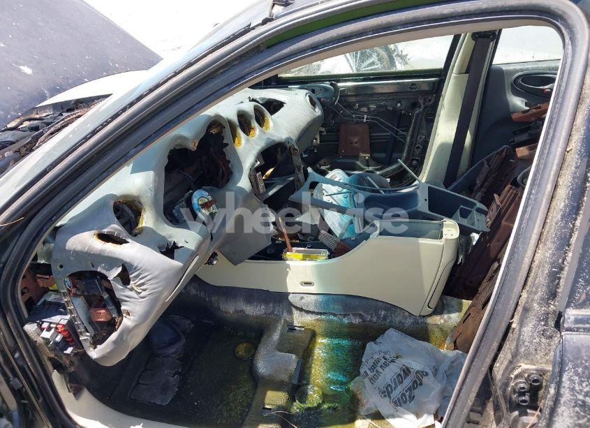 Photo 6 of 2000 Pontiac Grand AM GT1 (VIN 1G2NV52EXYM809446)