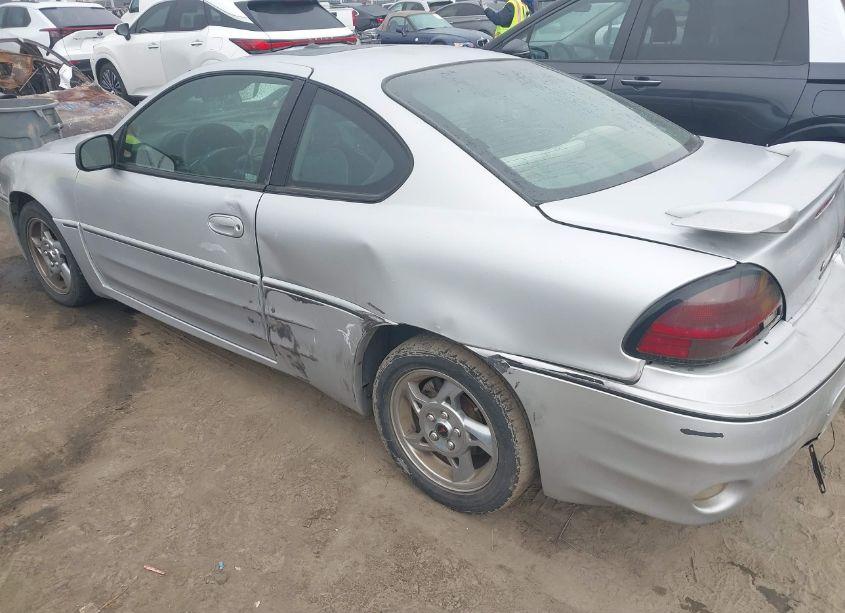 Photo 13 of 2005 Pontiac Grand AM GT (VIN 1G2NW12E45M198850)