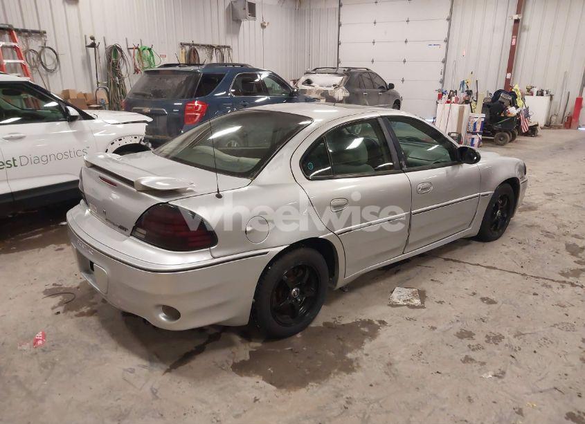 Photo 4 of 2004 Pontiac Grand AM GT (VIN 1G2NW52E04M617802)