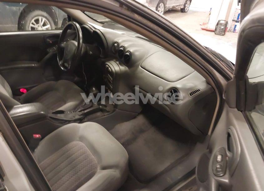 Photo 5 of 2004 Pontiac Grand AM GT (VIN 1G2NW52E04M617802)
