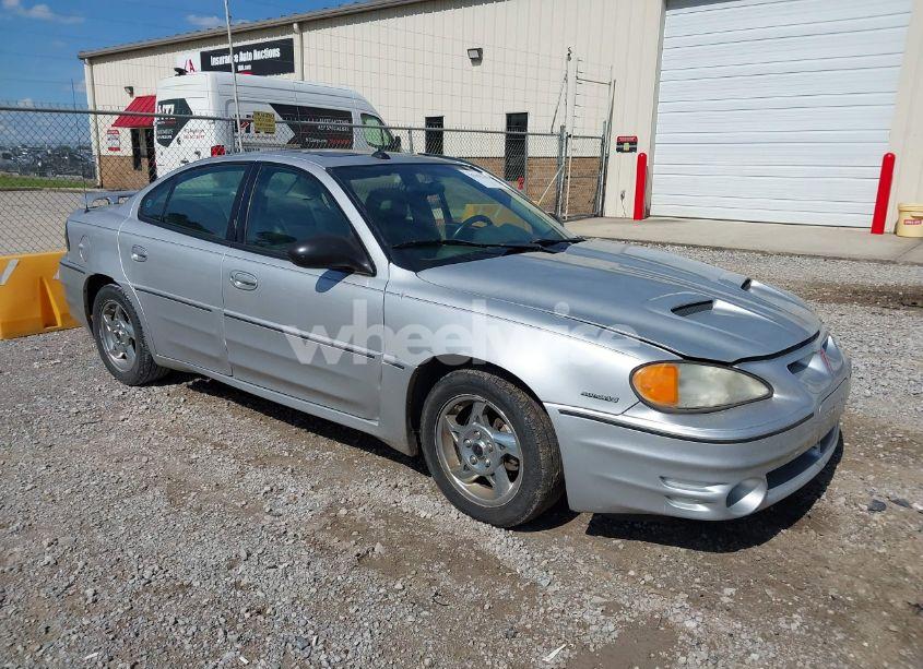 2004 Pontiac Grand AM GT (VIN 1G2NW52E74C179558) main photo