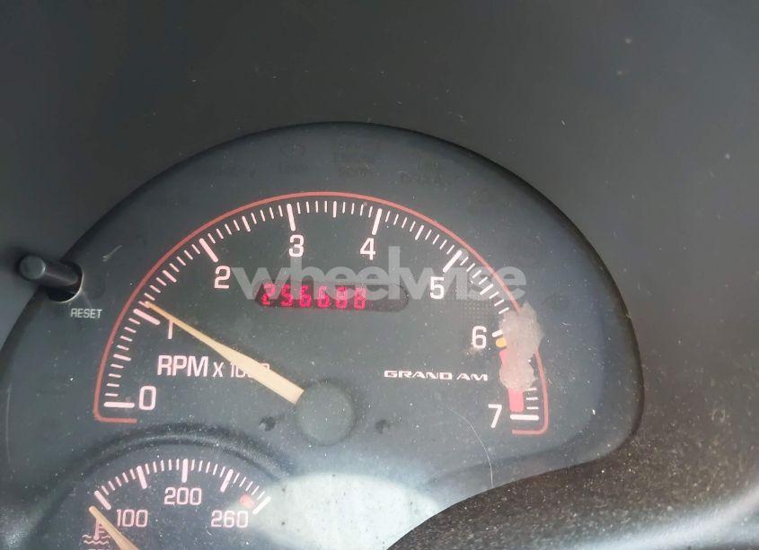 Photo 7 of 2004 Pontiac Grand AM GT (VIN 1G2NW52E74C179558)