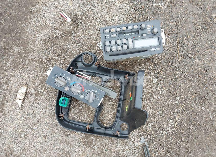 Photo 12 of 2003 Pontiac Grand AM GT (VIN 1G2NW52E93M622365)