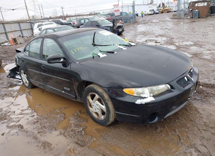 1998 Pontiac Grand PRIX SE (VIN 1G2WJ52K3WF237448) main photo