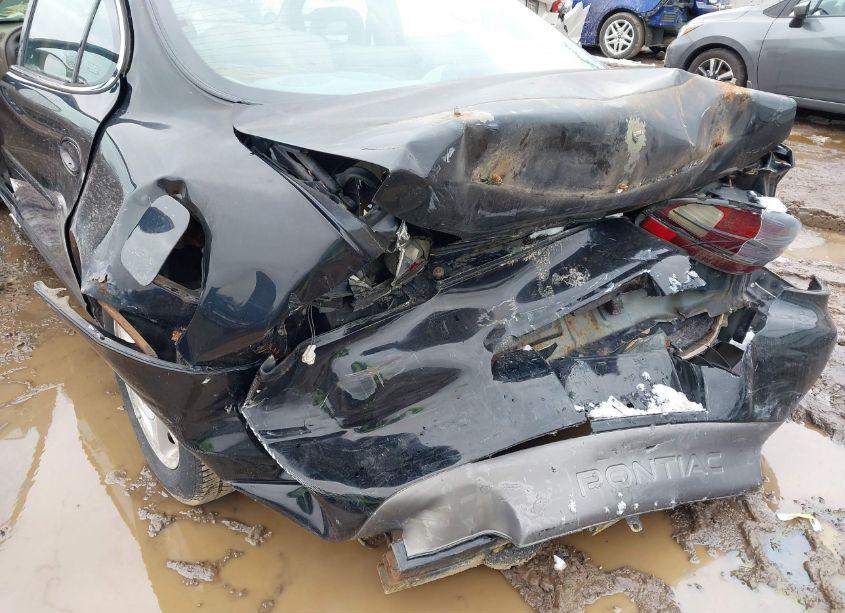 Photo 6 of 1998 Pontiac Grand PRIX SE (VIN 1G2WJ52K3WF237448)