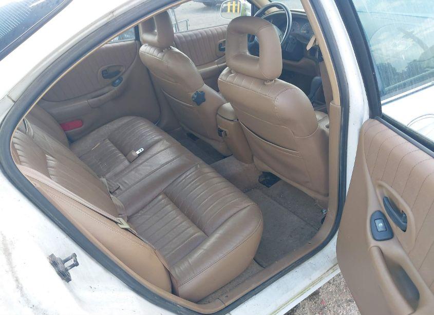 Photo 8 of 1999 Pontiac Grand PRIX SE (VIN 1G2WJ52K3XF342086)